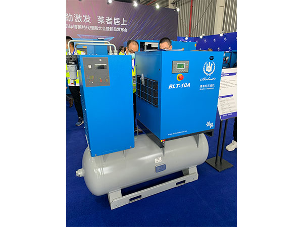 展會(huì)現(xiàn)場(chǎng)