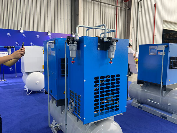 展會(huì)現(xiàn)場(chǎng)